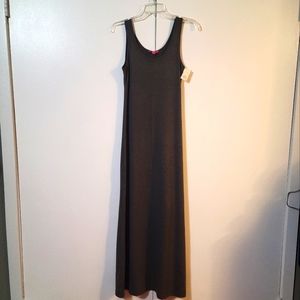 Sleeveless dress